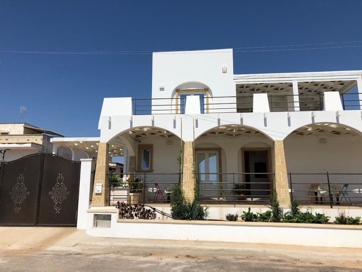 Tramontana Tre Archi B&B Торре-Суда Екстер'єр фото